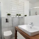 Elegant Slezna In With Parking By Renters * Wrocław